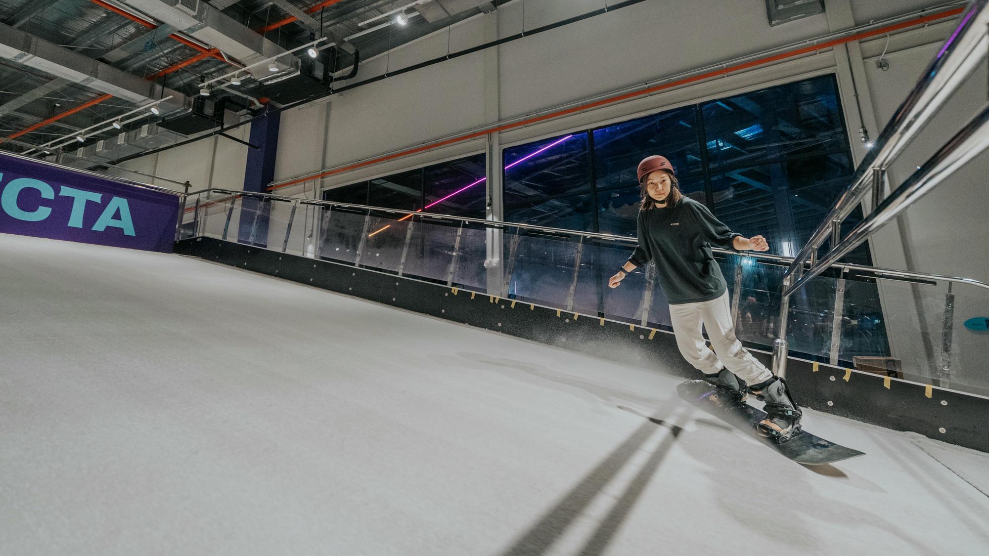 Trifecta: Singapores First Snow, Surf, and Skate Facility Opens in Somerset